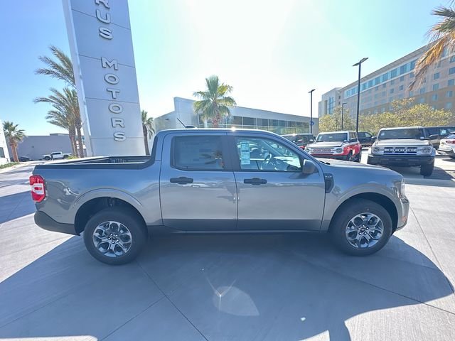 New 2026 Carbonized Gray Metallic Ford XLT image 8