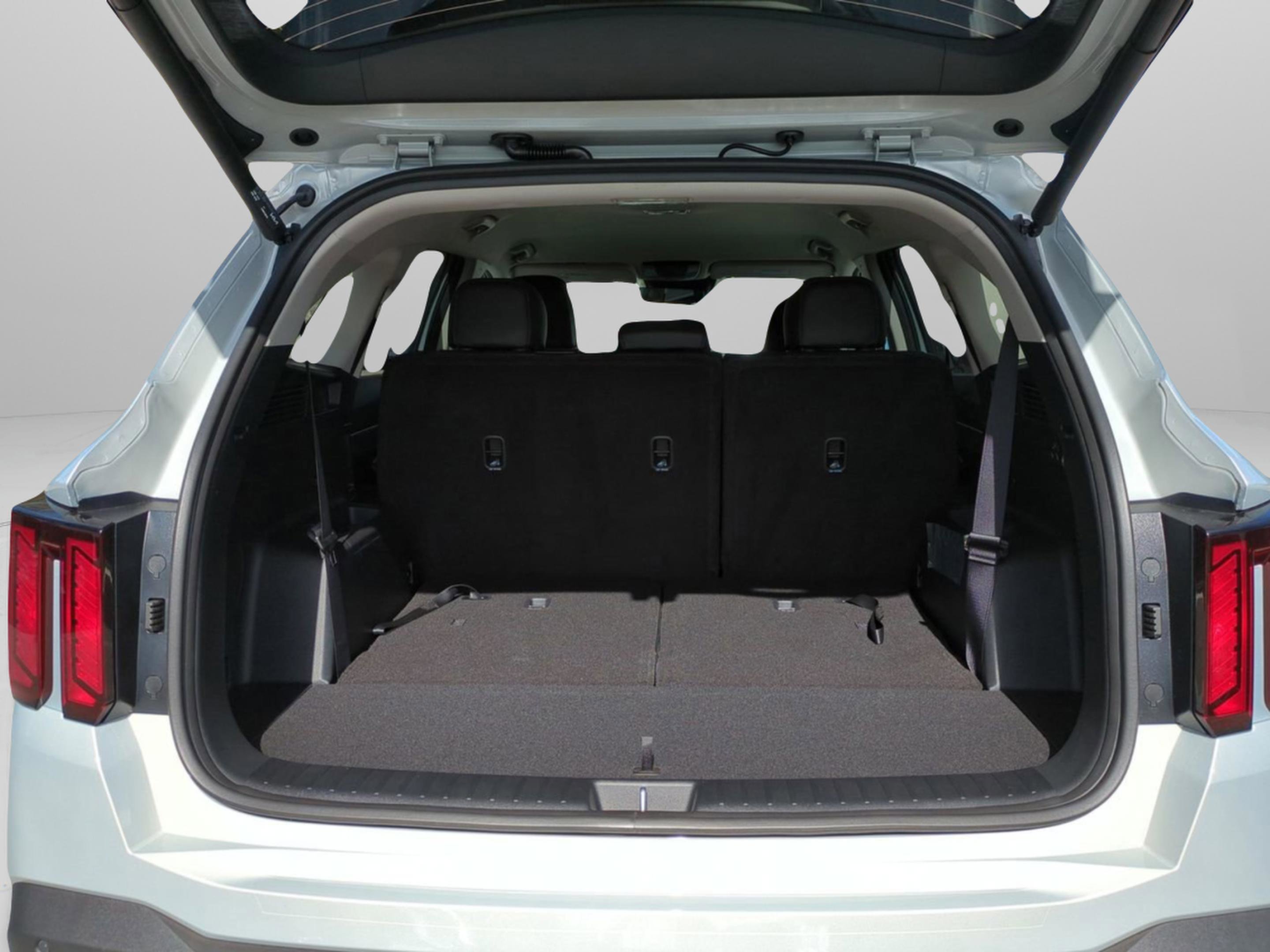 New 2026 Ivory Silver Kia EX image 16
