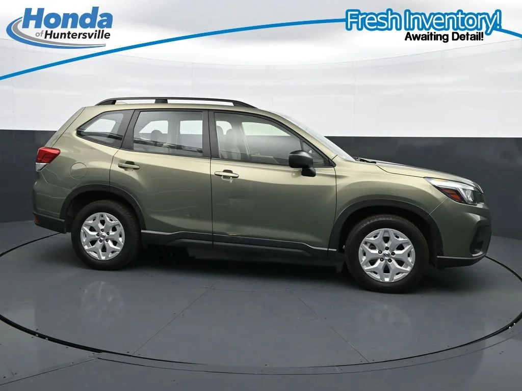 Used 2019 Jasper Green Metallic Subaru Base image 11