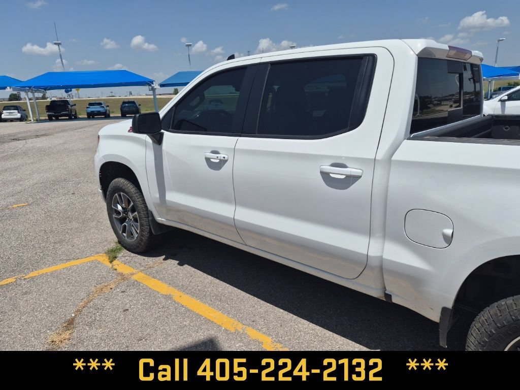 Used 2024 Summit White Chevrolet RST image 5