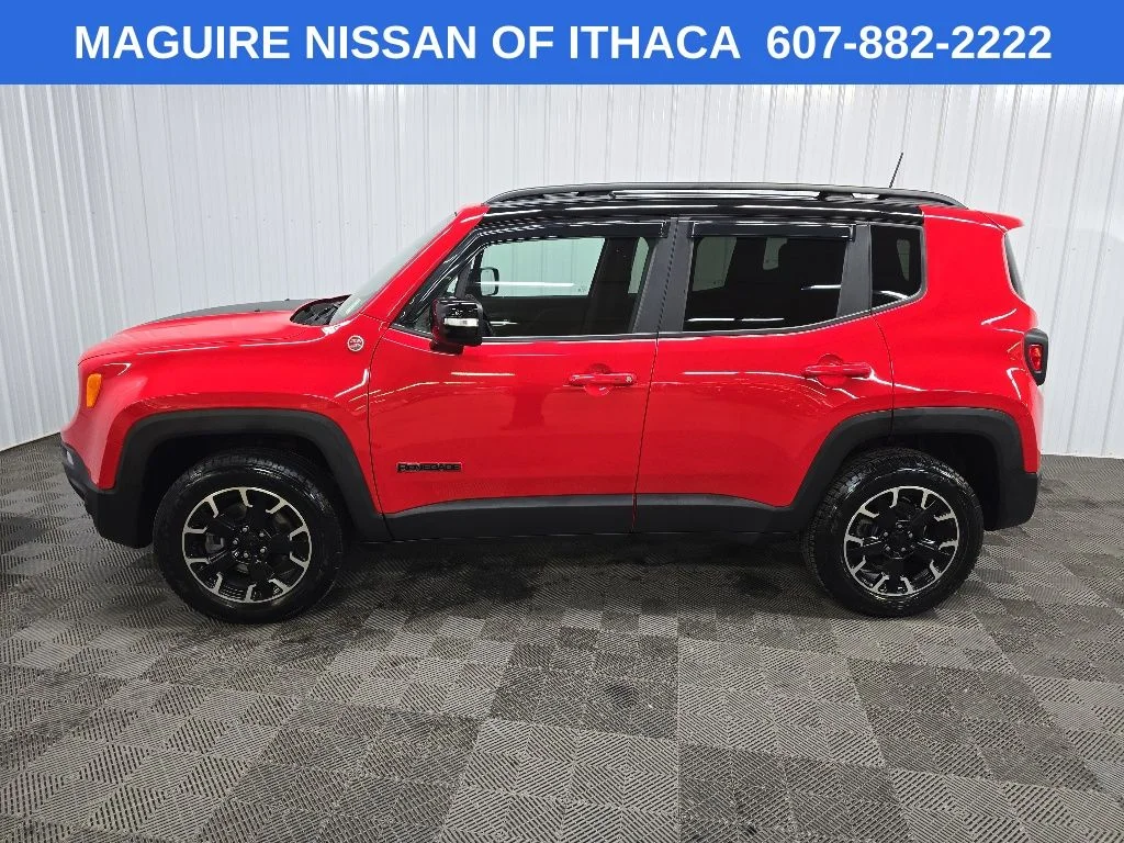 Used 2023 Red Jeep Trailhawk image 5