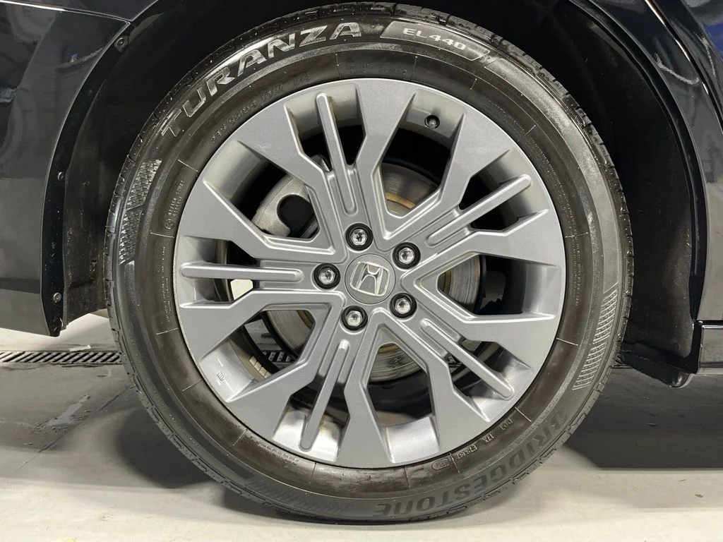 2025 Honda Odyssey Touring - Photo 45