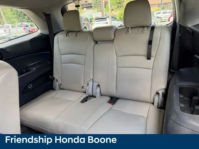 Used 2019 Gray Honda LX image 27