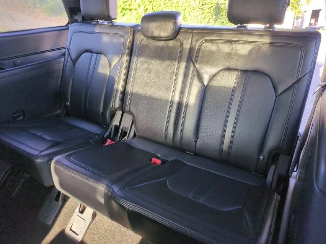 Used 2020 Black Ford Limited image 32