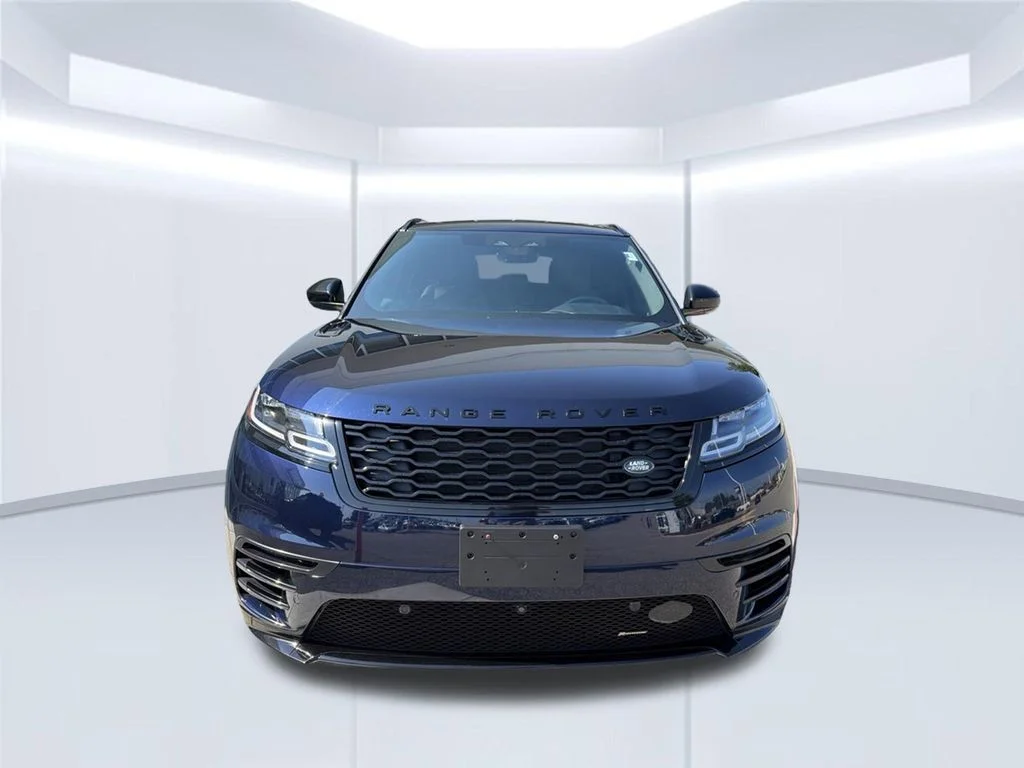 Used 2023 Blue Land Rover R-Dynamic S image 2