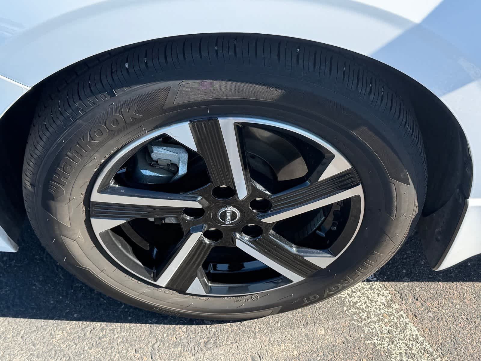 Certified Used 2025 Fresh Powder Nissan SV image 6