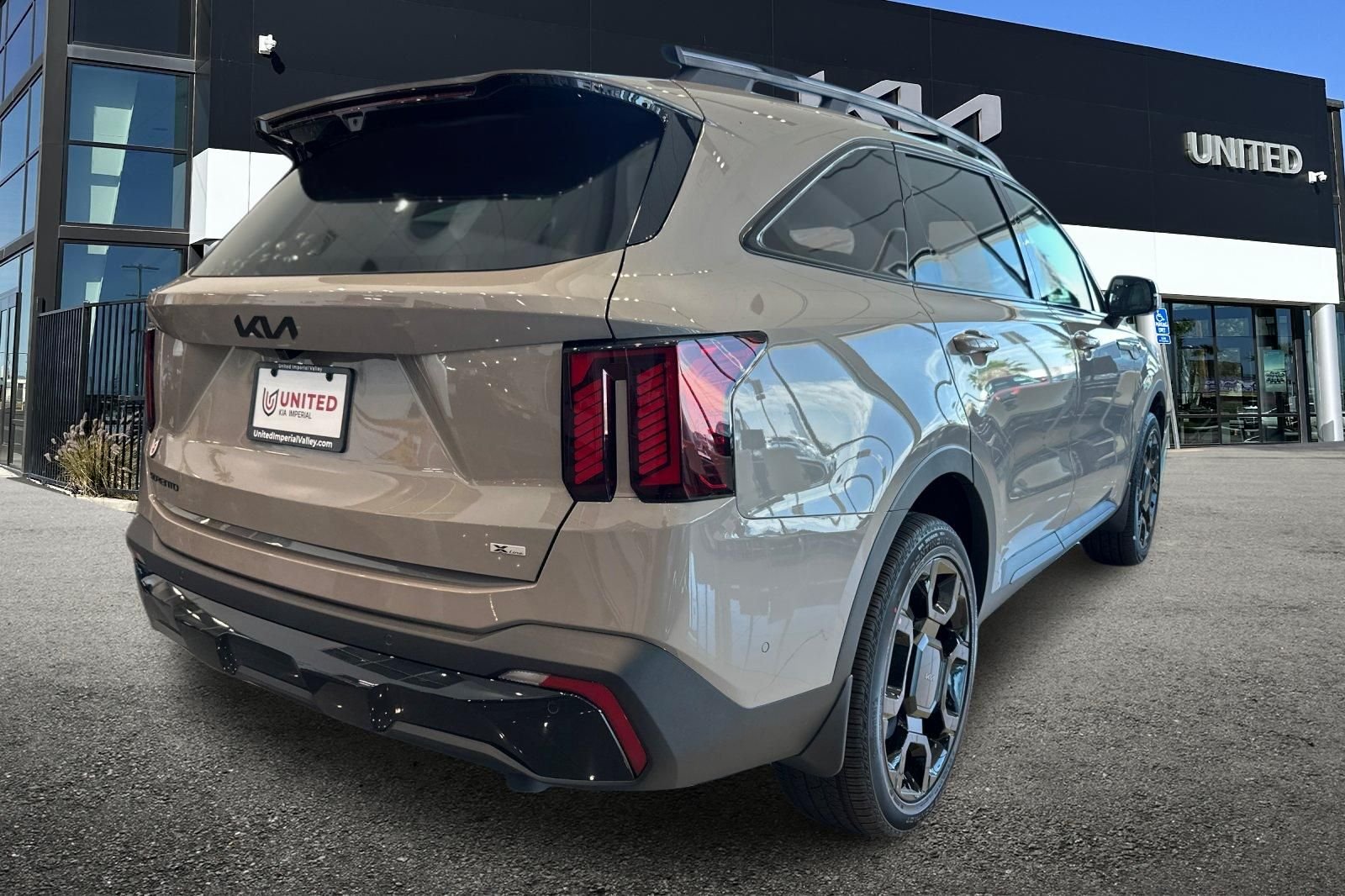 New 2026 Brown Kia X-Line SX Prestige image 4