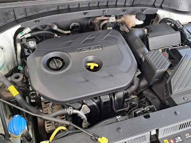 Used 2019 White Hyundai Value image 31
