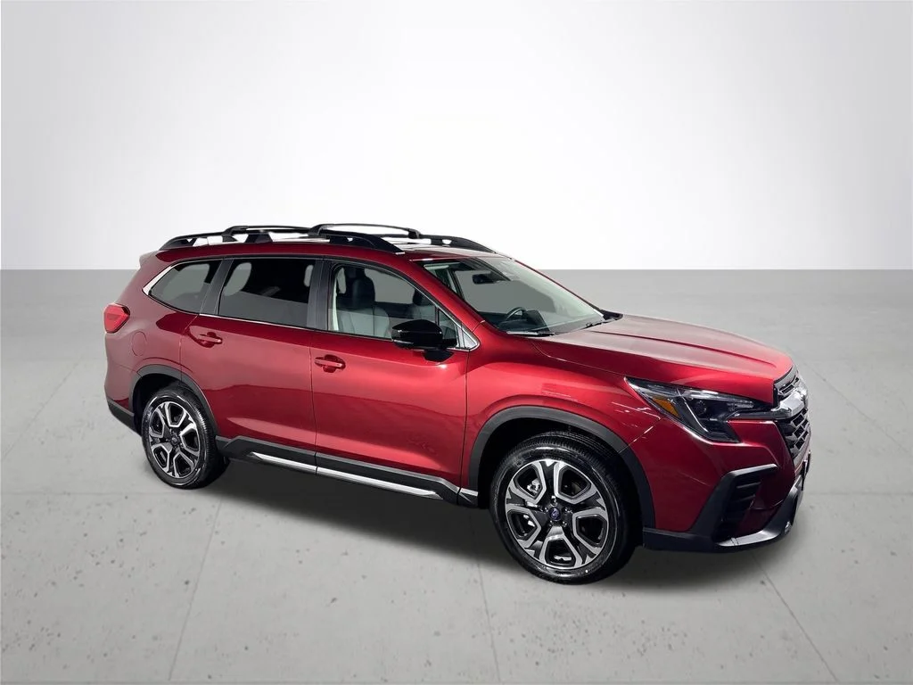 New 2026 CRIMSON RED PEARL Subaru Limited 8-Passenger image 4