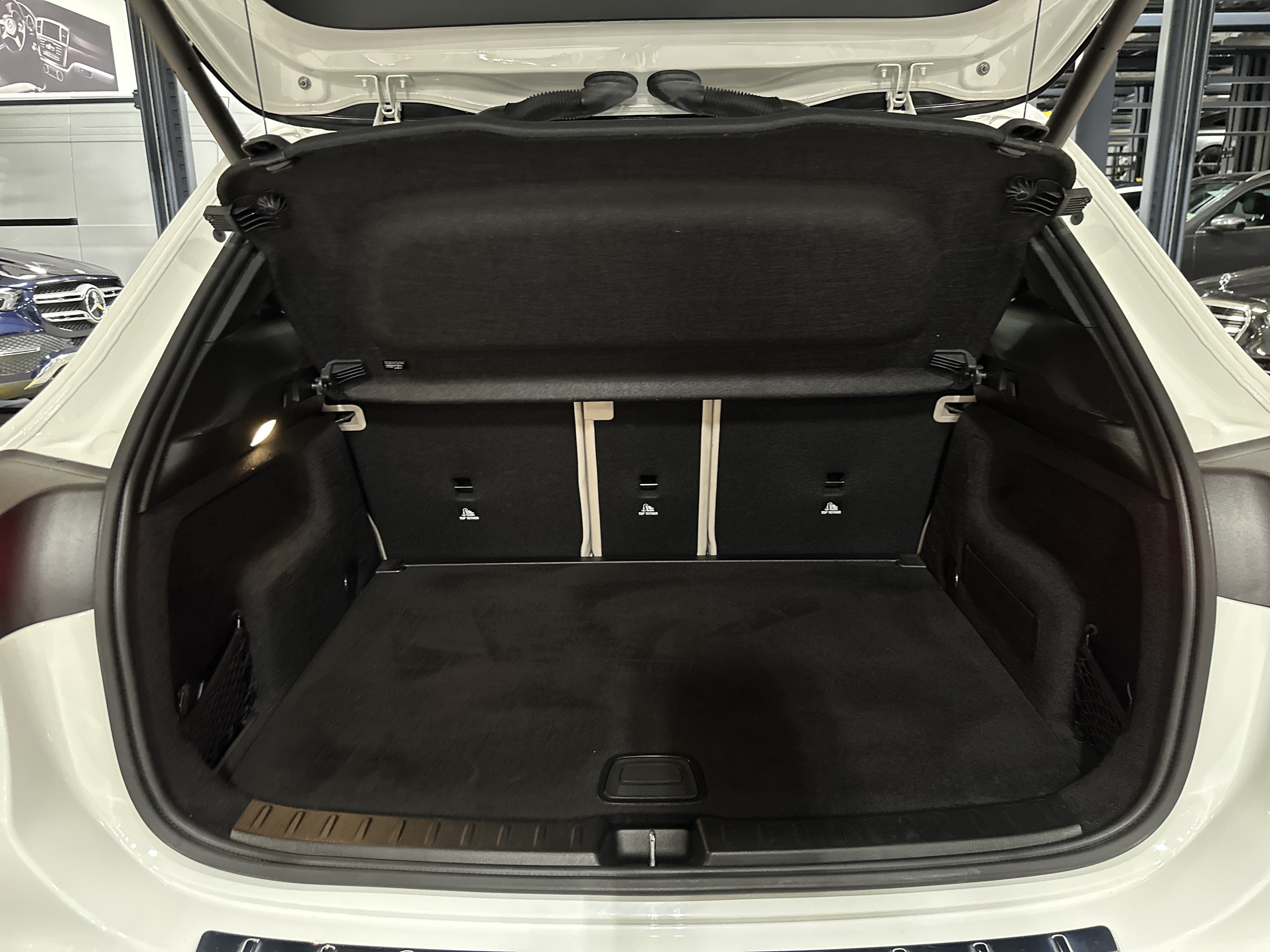 Certified Used 2023 Polar White Mercedes-Benz GLA 250 image 16