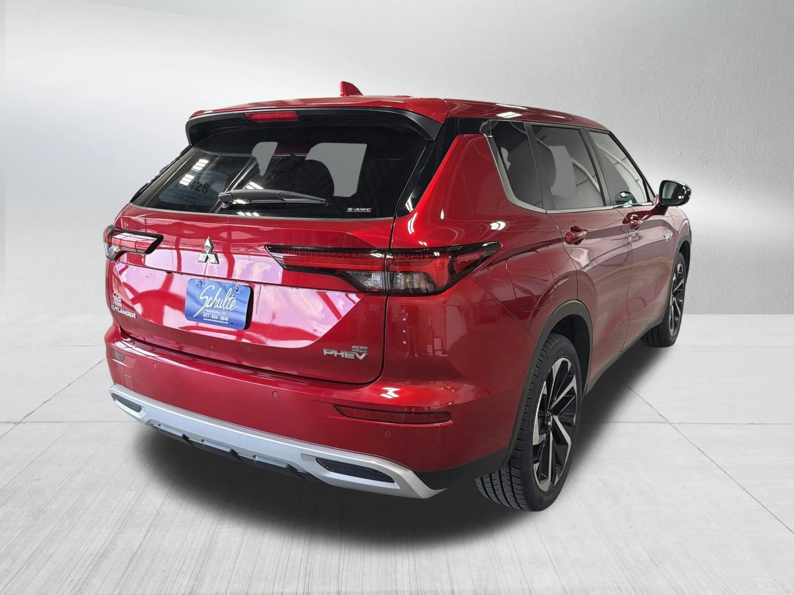 Used 2025 Red Diamond Mitsubishi SE image 7