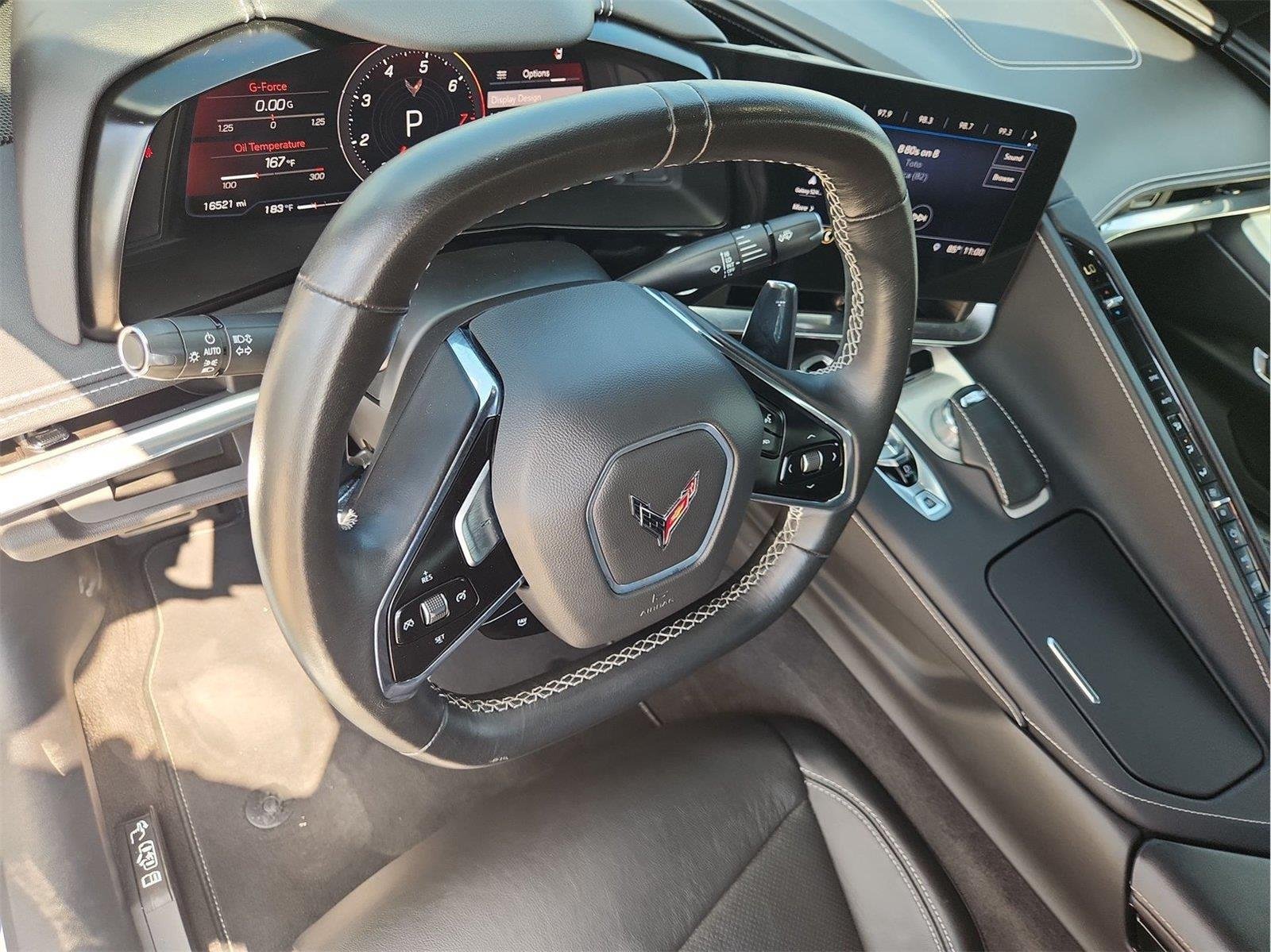 2020 Chevrolet Corvette Stingray photo 19 of 30