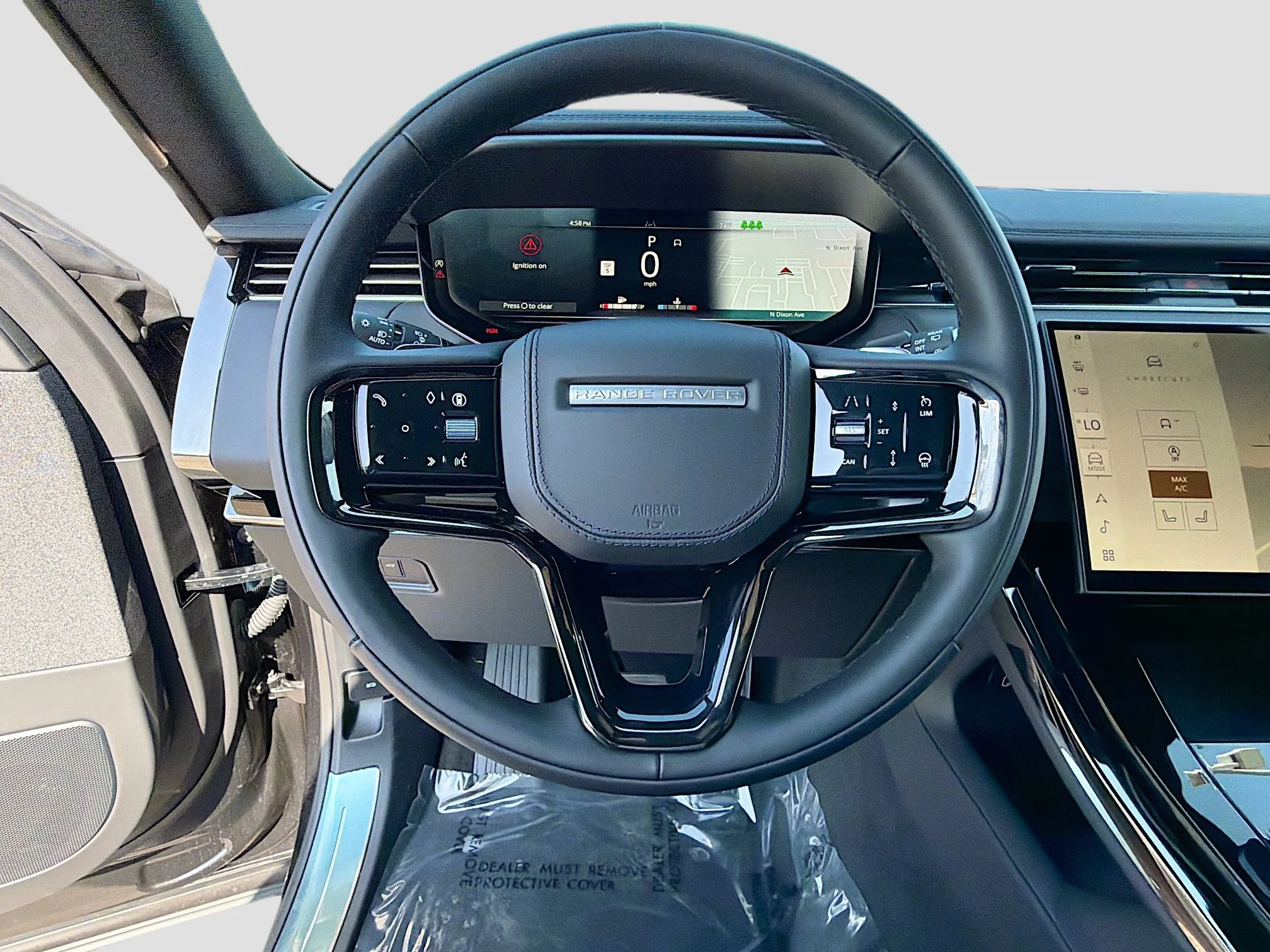 New 2026 Santorini Black Metallic Land Rover Dynamic SE image 39