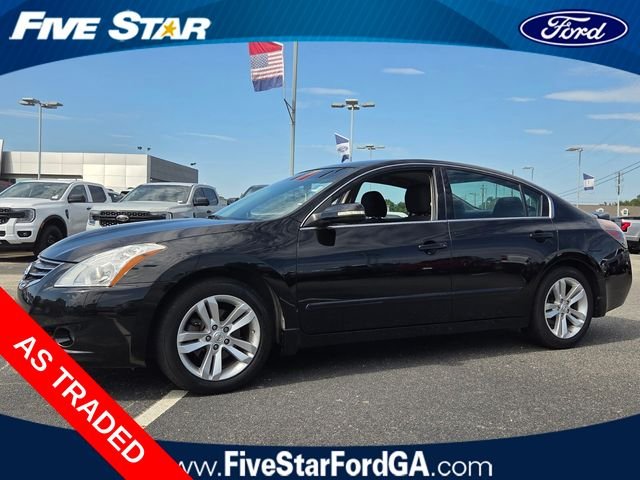 Used 2012 Black Nissan 3.5 SR image 3
