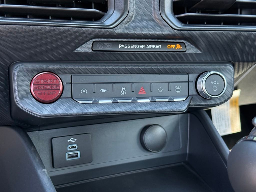 New 2026 Oxford White Ford EcoBoost® Fastback image 10