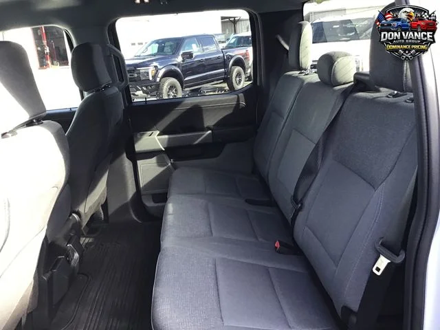 Used 2025 White Ford XLT image 23