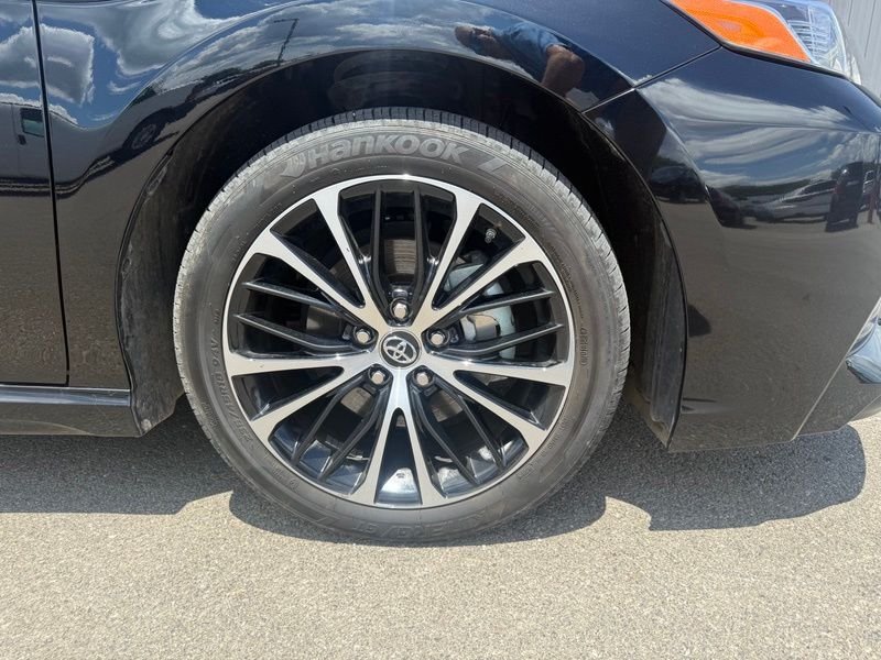 Used 2019 Black Toyota SE image 4