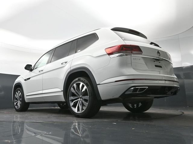 Used 2021 White Volkswagen 3.6L V6 SEL R-Line image 28