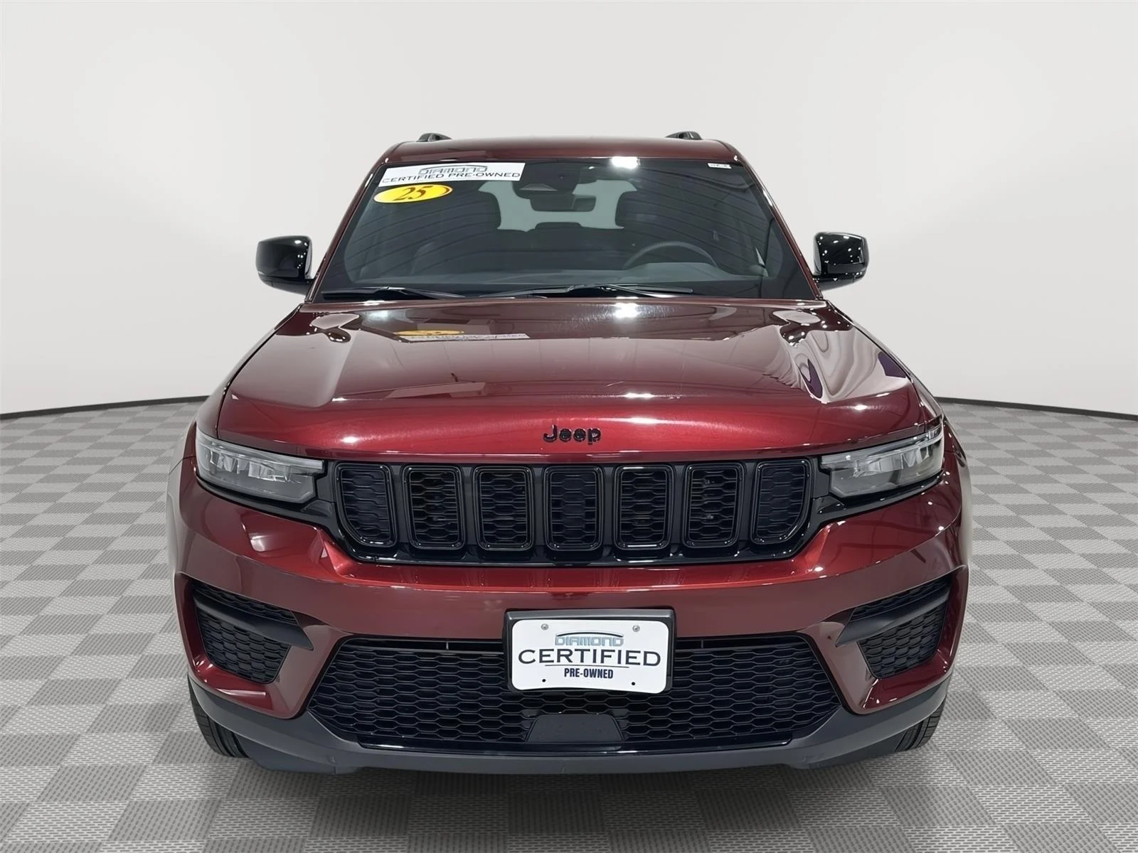 Used 2025 Velvet Red Pearlcoat Jeep Altitude image 8