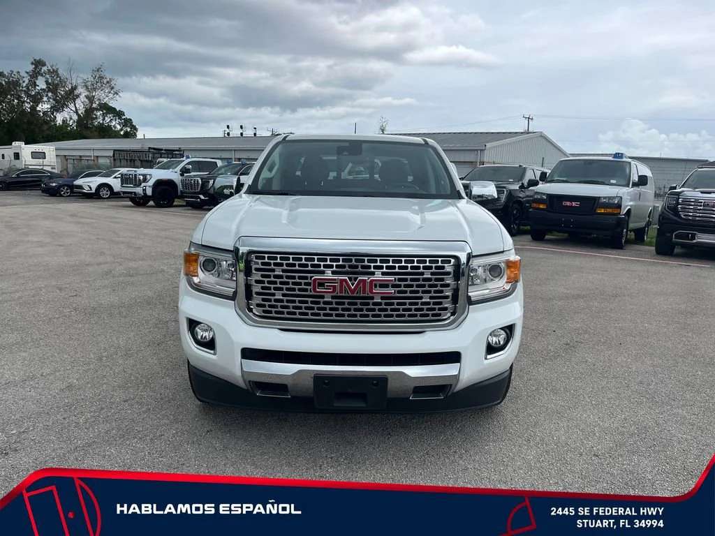 Used 2019 SUMMIT WHITE GMC 2WD Denali image 2