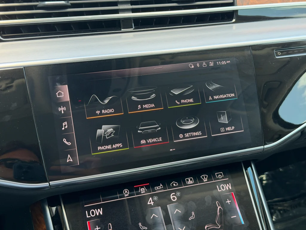 Used 2019 Glacier White Metallic Audi L 55 (Tiptronic) (No Longer Available Fo image 21