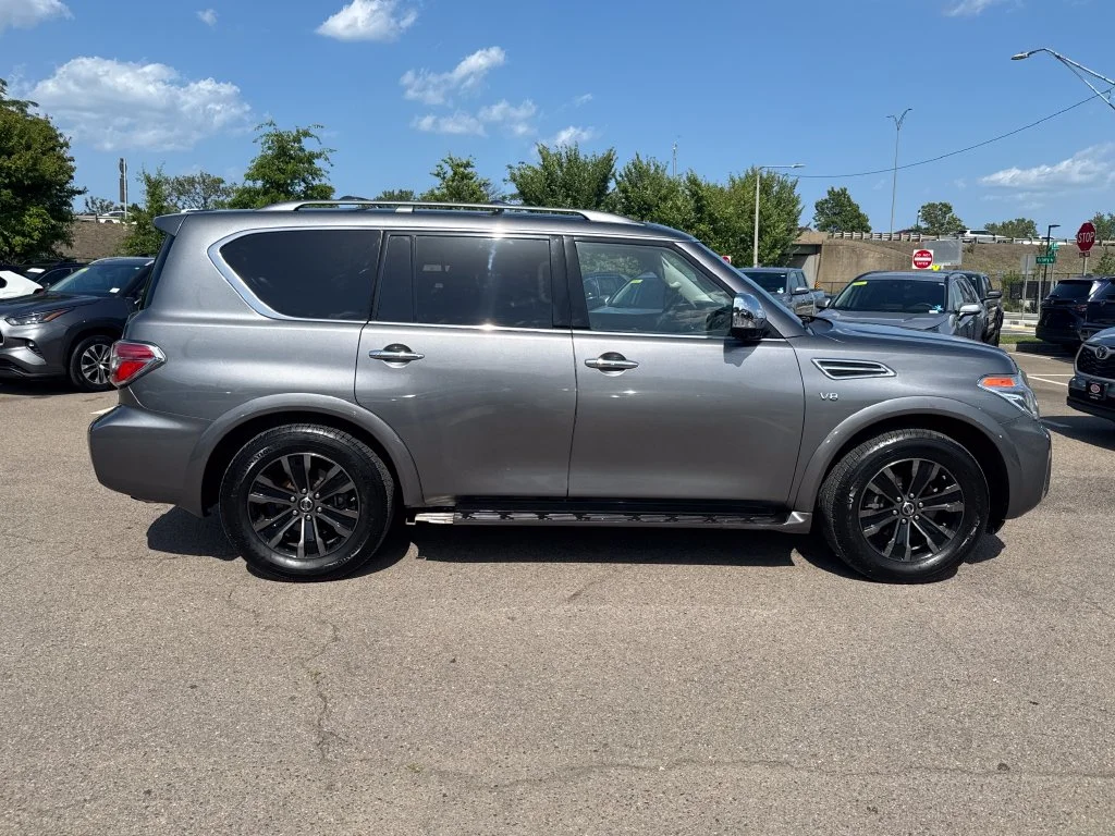 Used 2020 Gray Nissan Platinum image 10