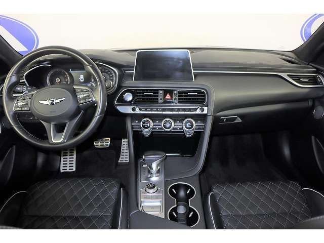 2021 GENESIS G70 Standard - Photo 10