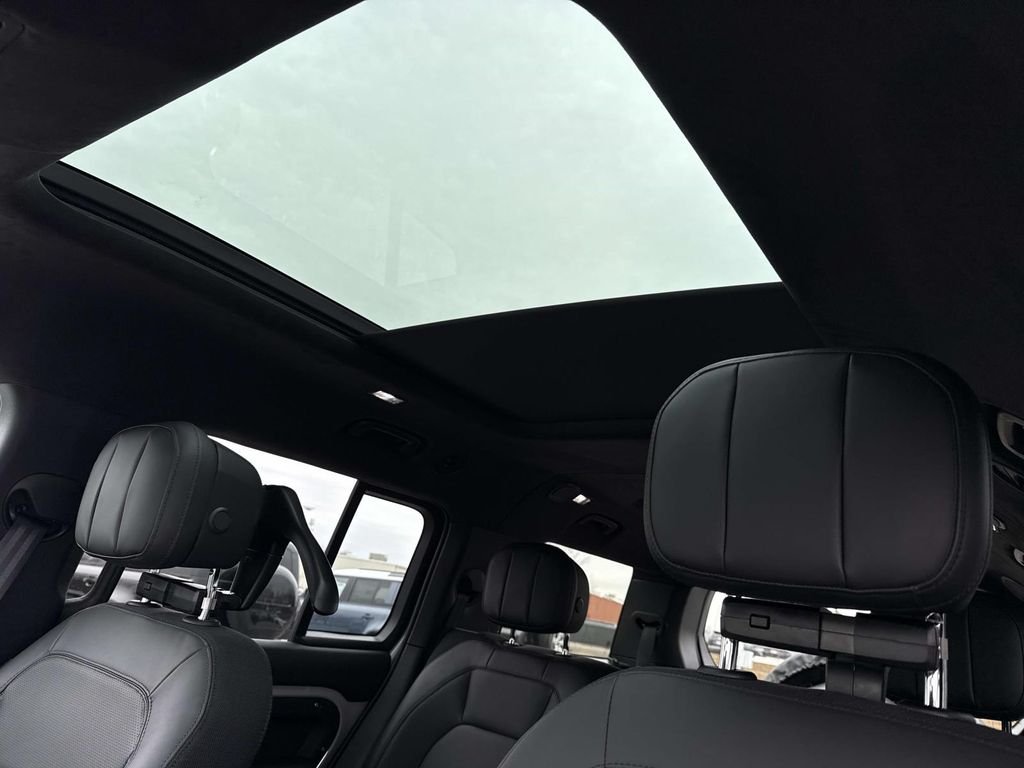 New 2026 Borasco Grey Land Rover X image 23