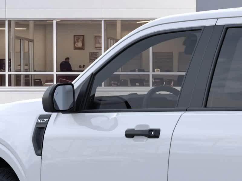 New 2026 Oxford White Ford XLT image 21