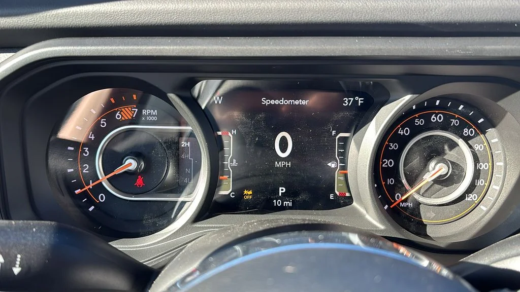 2026 Jeep Wrangler 4-Door Sahara - Photo 13