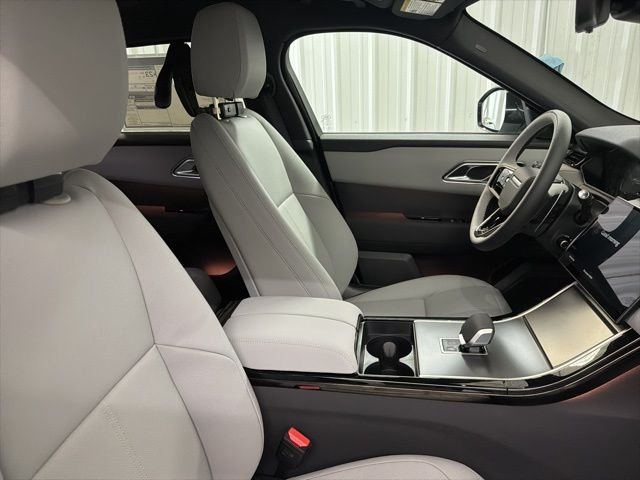 New 2026 Fuji White Land Rover S image 23