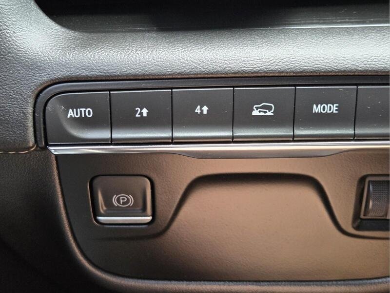 Used 2023 Galactic Gray CADILLAC 4WD 4DR PREMIUM LUXURY image 32