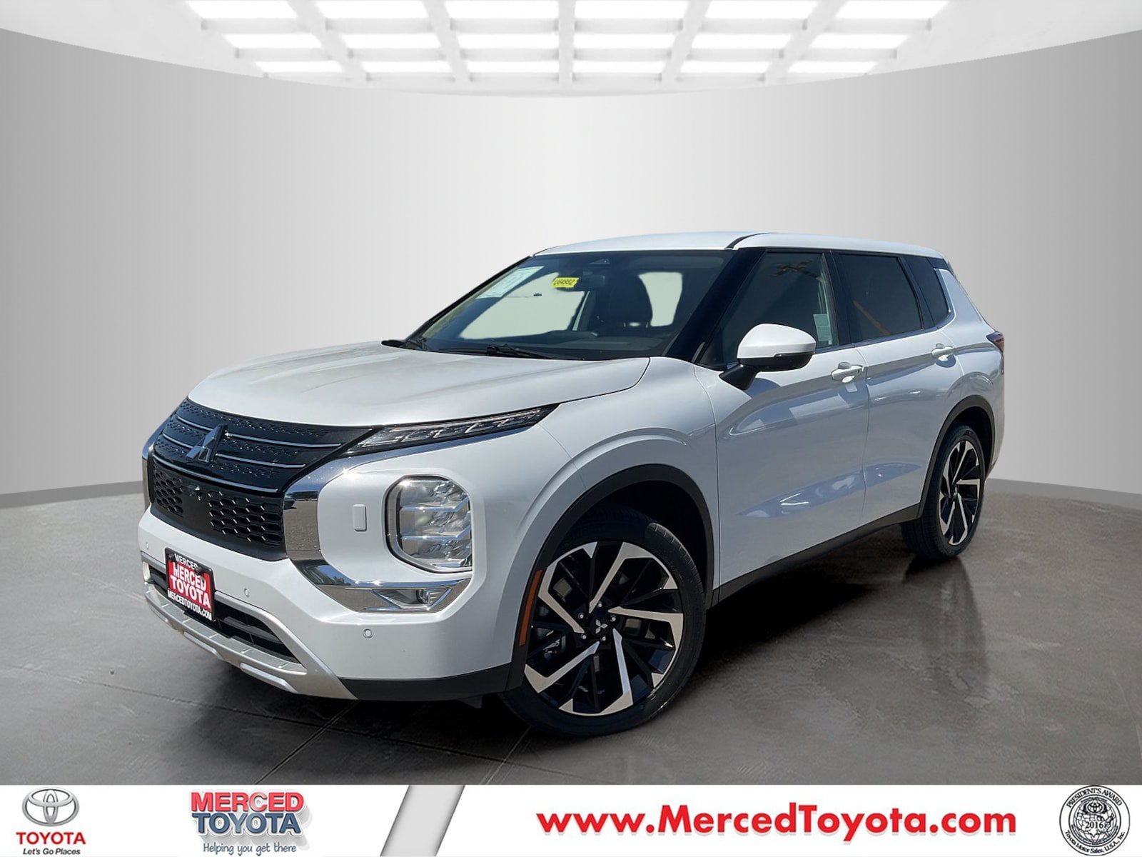 2024 Mitsubishi Outlander