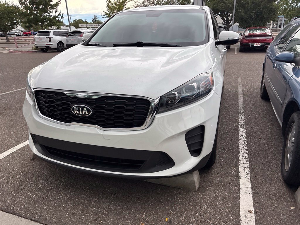 Used 2020 White Kia LX image 4