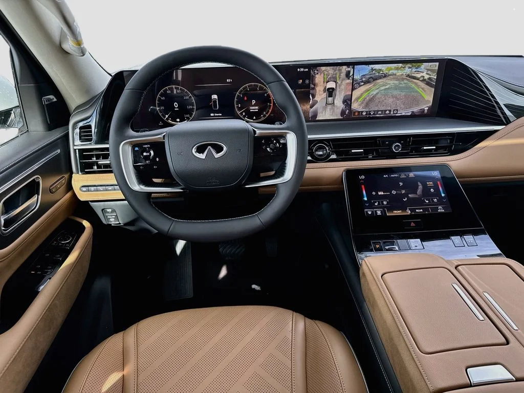 New 2027 RADIANT WHITE INFINITI Luxe 2WD image 24