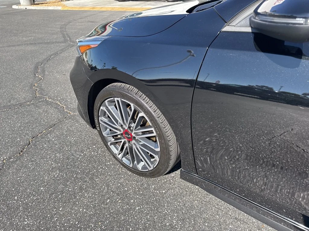 2024 Kia Forte GT - Photo 10
