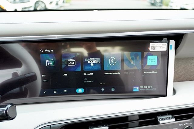 New 2026 Gray Hyundai SEL Premium image 30