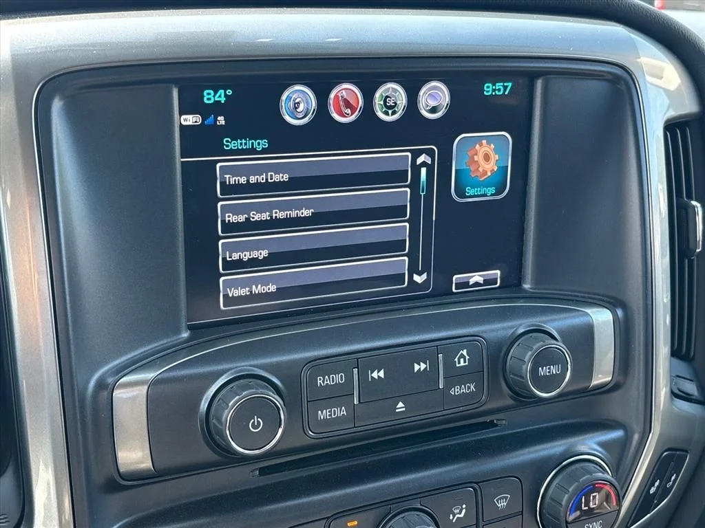 Used 2018 Beige Chevrolet LT image 38