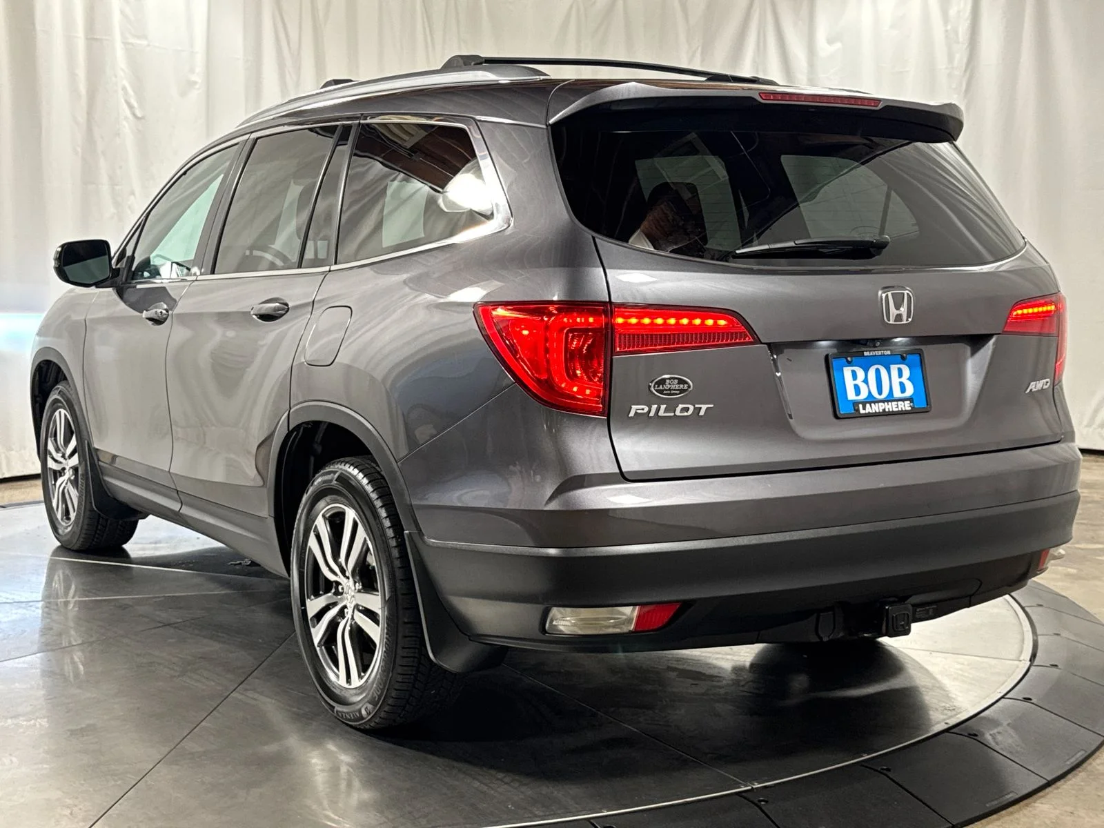 Used 2018 Modern Steel Metallic Honda EX-L image 9