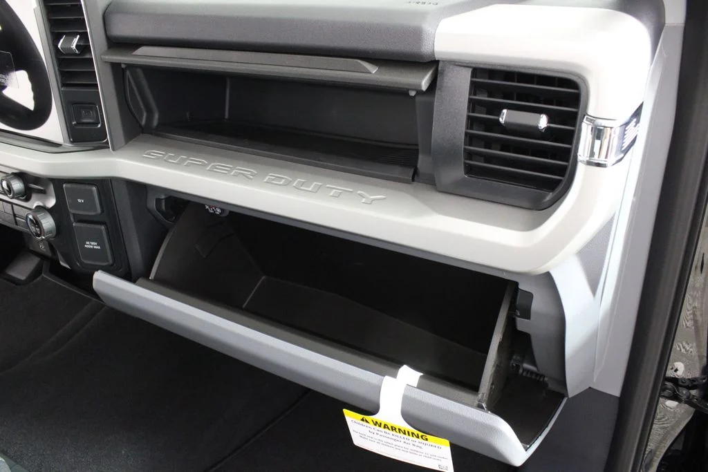 New 2026 Black Ford XLT image 18