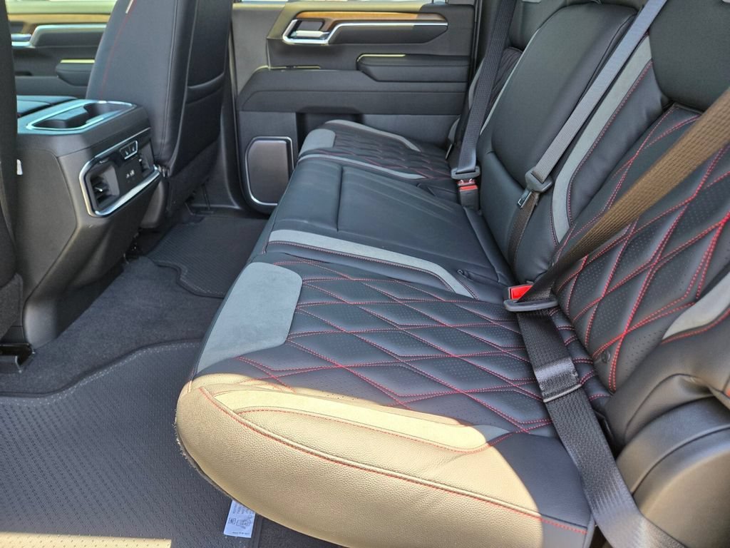 2026 Chevrolet Silverado 3500 HD High Country - Photo 9