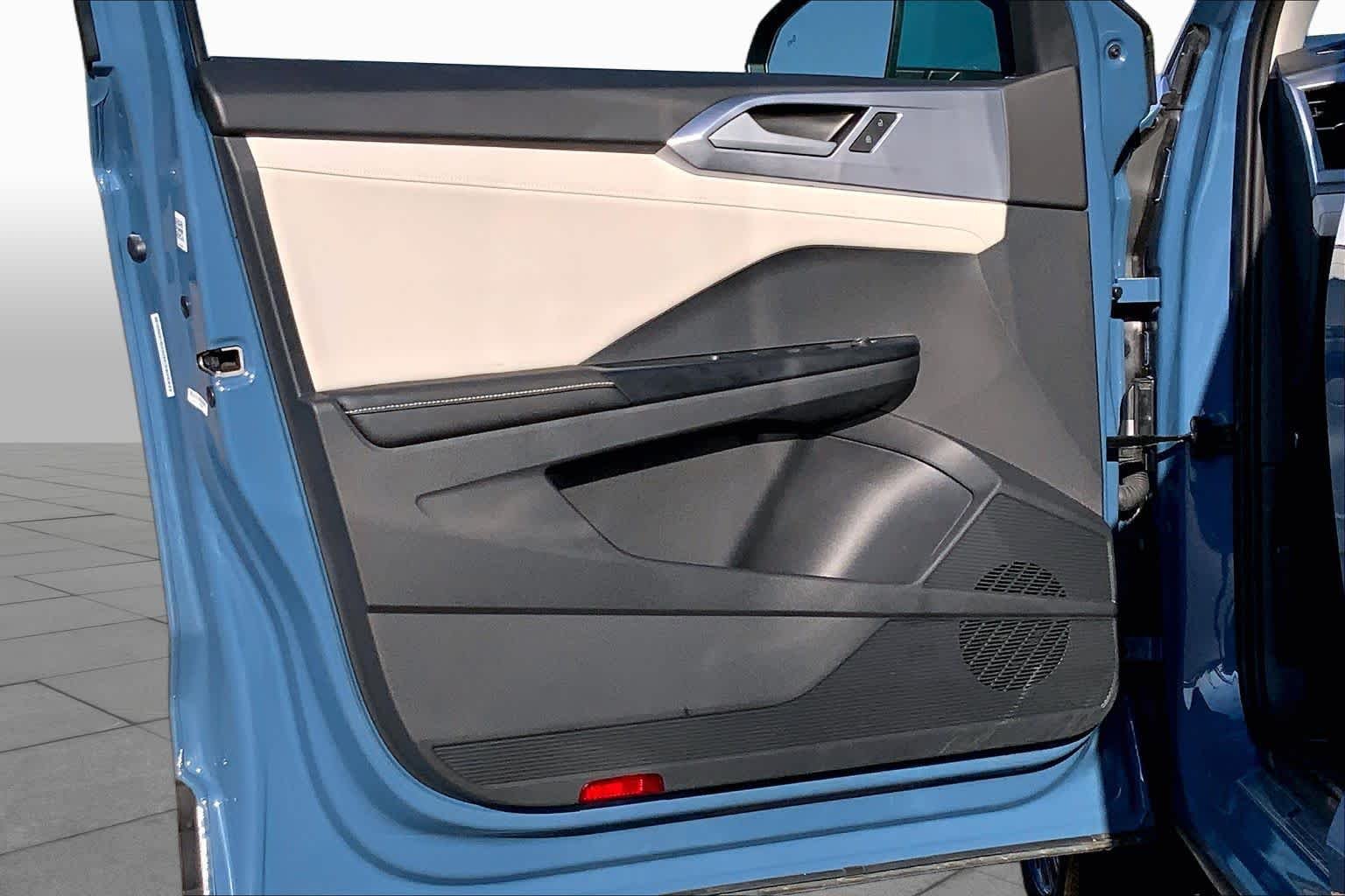 Used 2026 Monterey Blue Pearl Volkswagen SE image 22