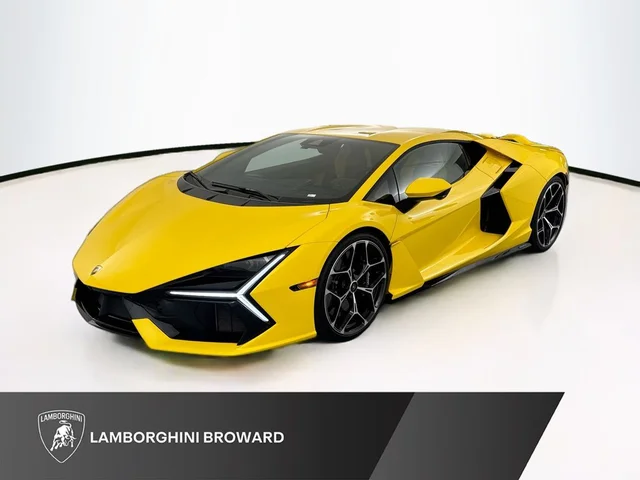 2024 Lamborghini Revuelto 