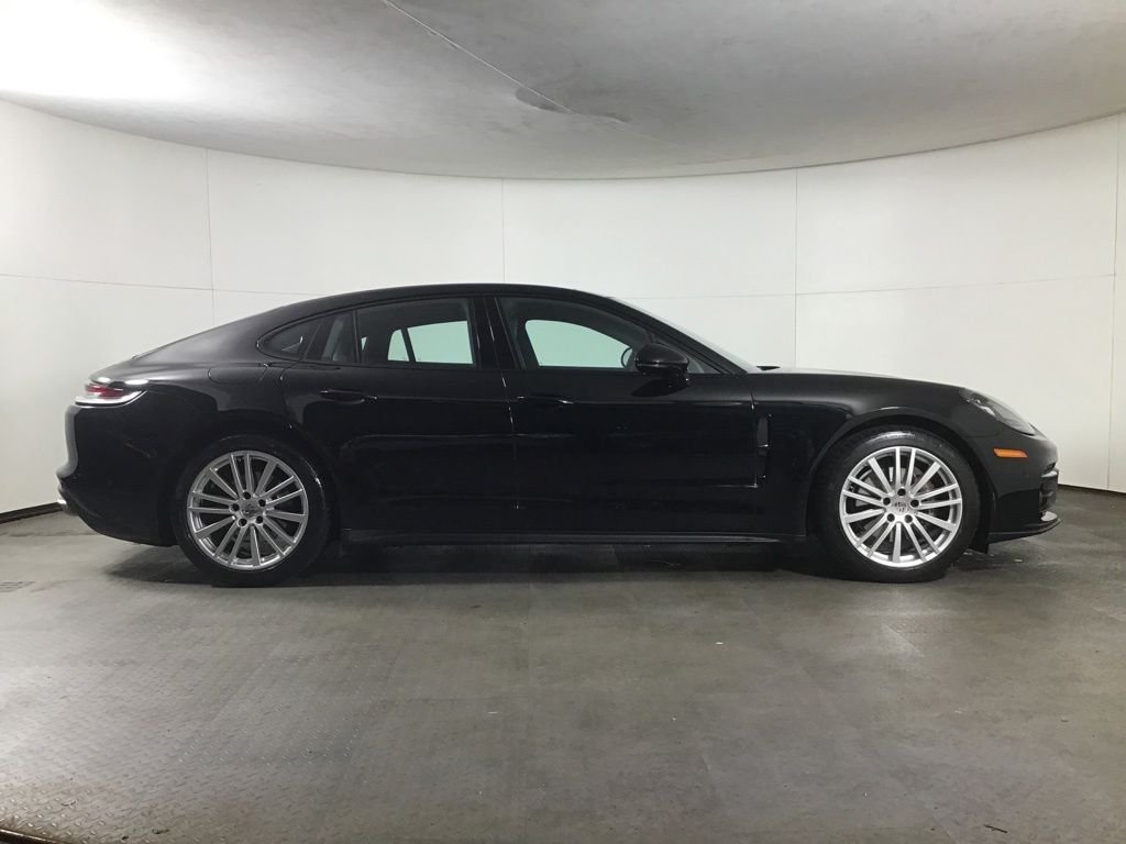 Certified Used 2023  Porsche 4 image 8
