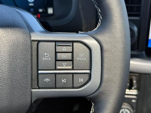 New 2025 Agate Black Metallic Ford XLT image 16