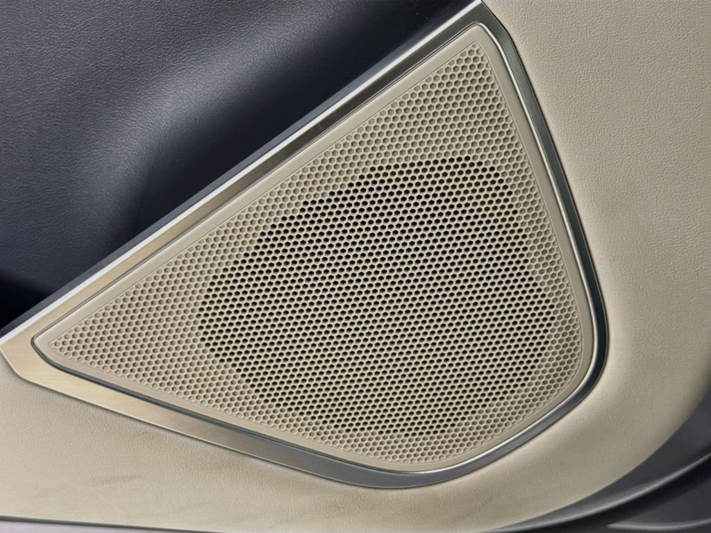 Used 2026 Gray Jaguar P250 R-Dynamic S image 19