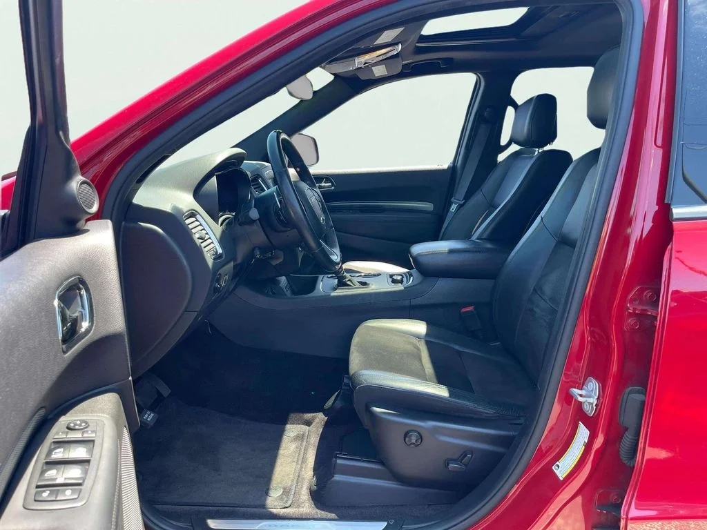 Used 2019 Redline 2 Coat Pearl Dodge R/T image 23