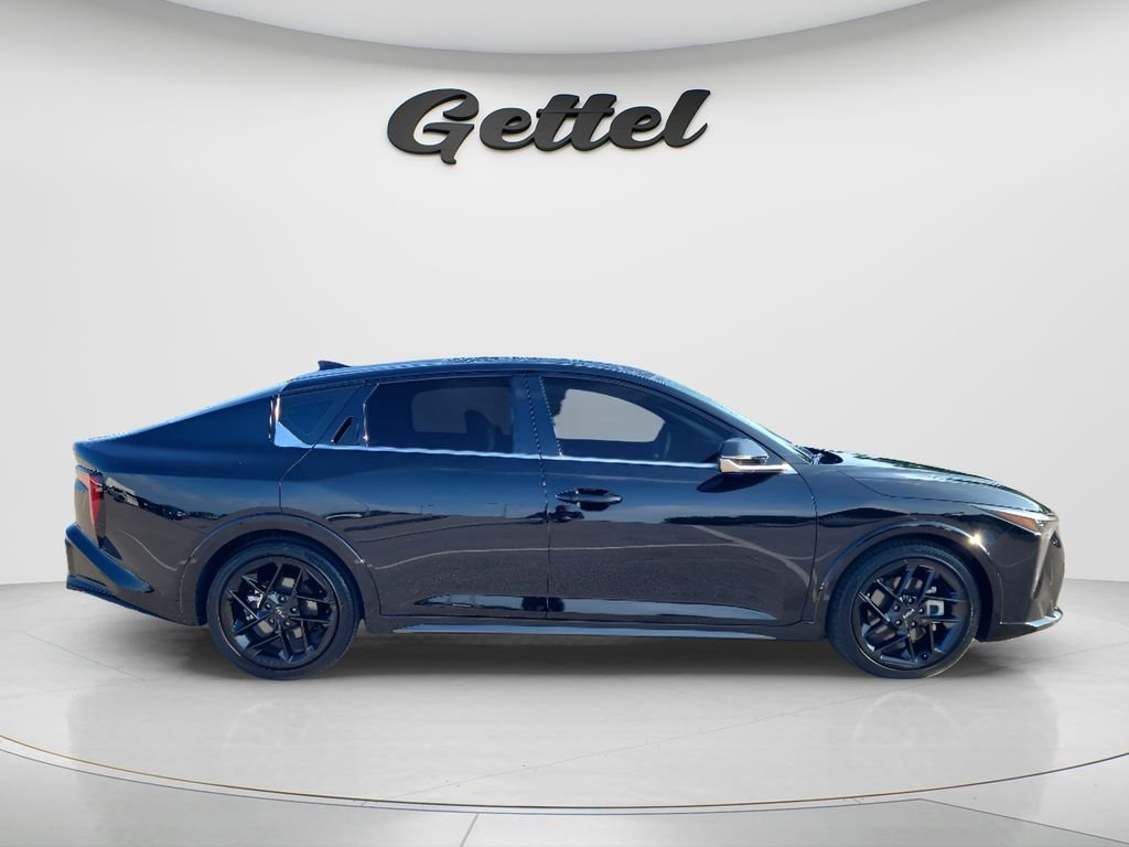 Used 2025 Black Kia GT-Line Turbo image 3