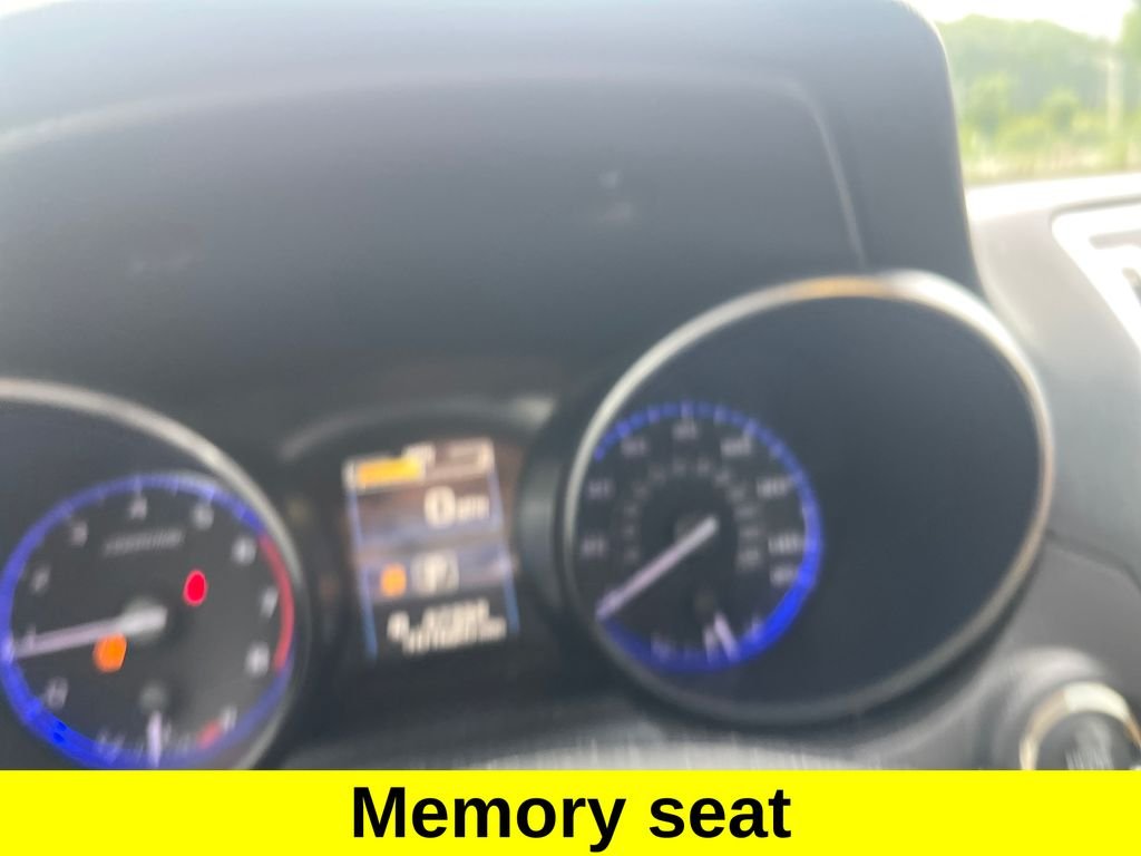 Used 2017 Gray Subaru 2.5i image 17