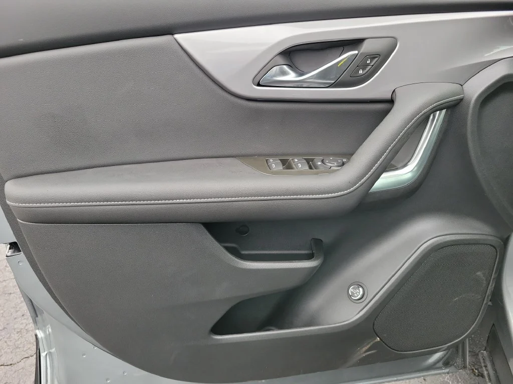 New 2026 Sterling Gray Metallic Chevrolet 2LT image 9